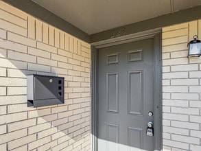 229 NW 79th St in Oklahoma City, OK - Building Photo - Building Photo