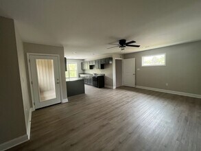 815-817 Ellis St in Jacksonville, AR - Building Photo - Building Photo