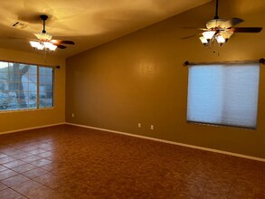 4654 S Louie Lamour Dr in Gold Canyon, AZ - Building Photo - Building Photo