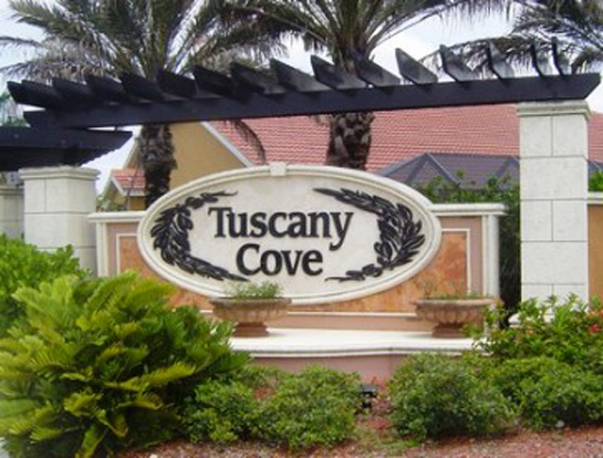 14948 Toscana Way in Naples, FL - Building Photo