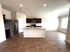 2418 Rainier Mist Rd in Spring, TX - Building Photo - Building Photo