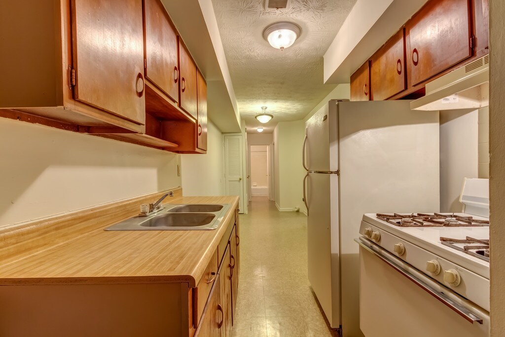 Brookstone Apartments in Lexington, KY