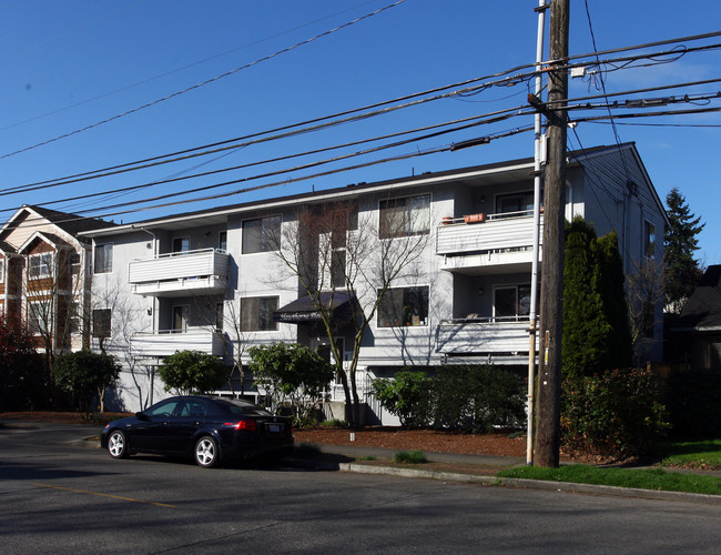 Hawthorne Place in Seattle, WA - Foto de edificio - Building Photo