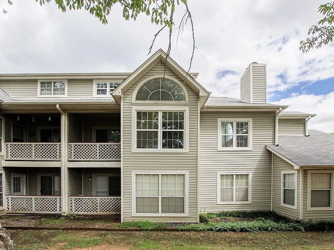 property at 1014 Stones Throw Dr NW