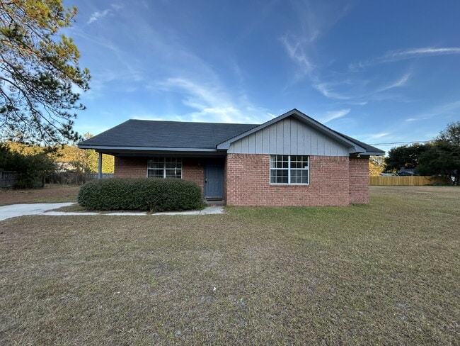 property at 520 Jefferson Cir