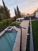 10644 Vanalden Ave in Los Angeles, CA - Foto de edificio - Building Photo