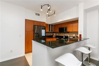 233 S Federal Hwy, Unit #203 in Boca Raton, FL - Building Photo - Building Photo