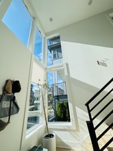 7808 NE 123rd Ct in Kirkland, WA - Foto de edificio - Building Photo