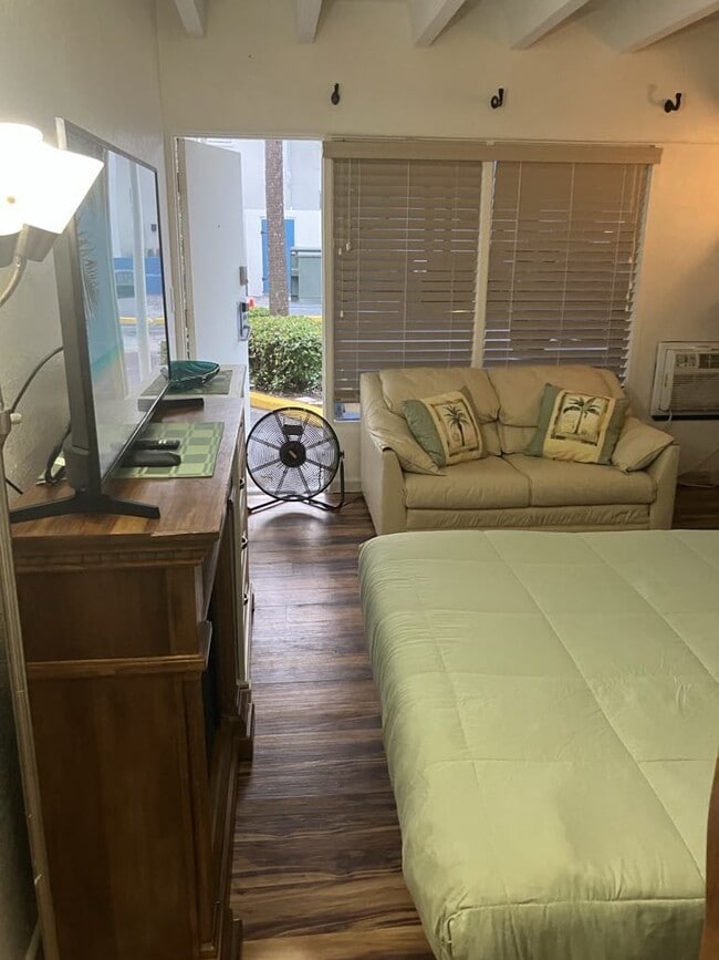 935-126 S Atlantic Ave, Unit 359 in Daytona Beach, FL - Building Photo - Building Photo