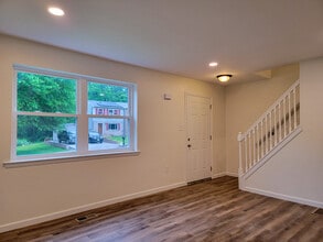 1007 Monticello Ln in Lancaster, PA - Building Photo - Building Photo