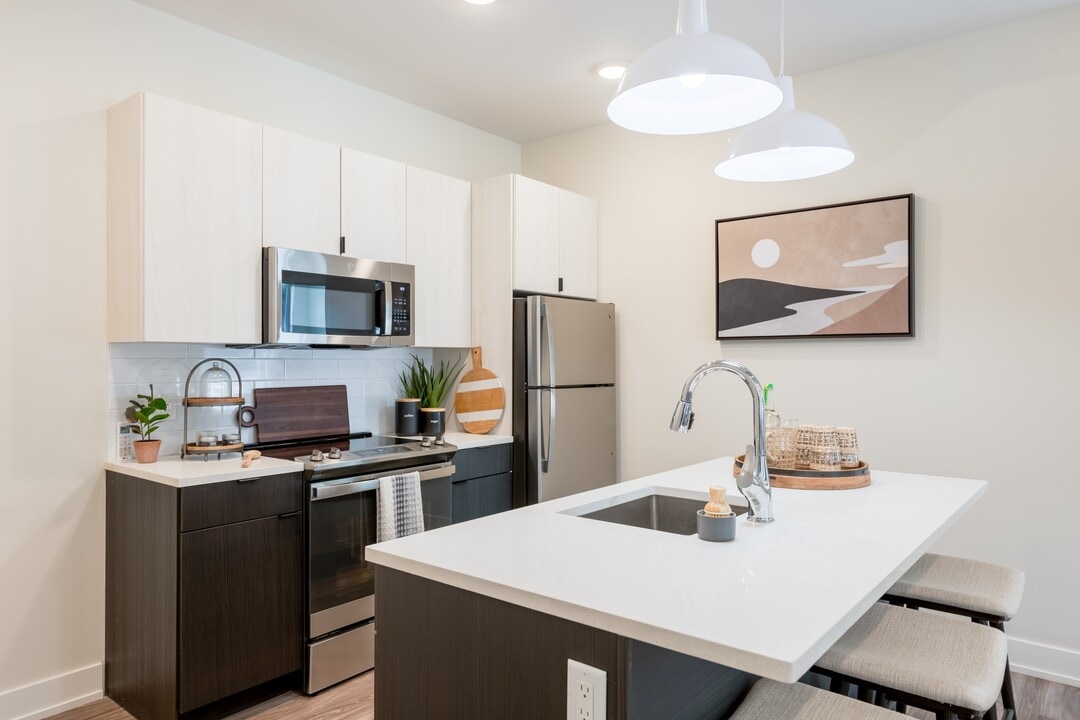 Canfield Park at Fairfield Metro in Bridgeport, CT - Building Photo