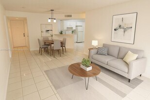 9001 Wiles Rd in Coral Springs, FL - Building Photo