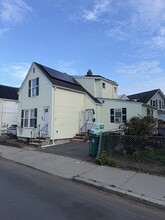 16 Linden St in Lynn, MA - Building Photo - Building Photo