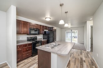 Edgewater III Villas in Sioux Falls, SD - Foto de edificio - Interior Photo