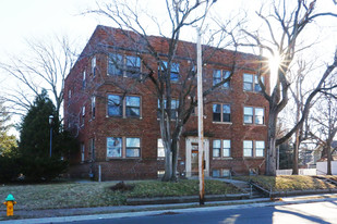 821 19th St Apartamentos