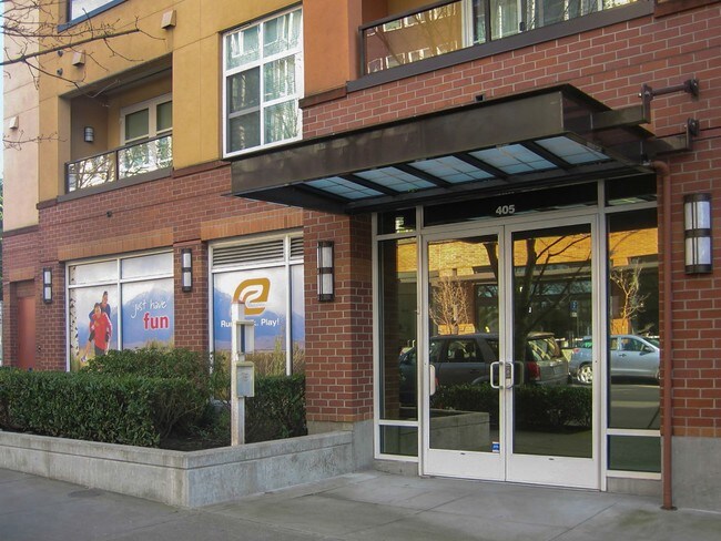 The Greenlake Condominium in Seattle, WA - Foto de edificio - Building Photo