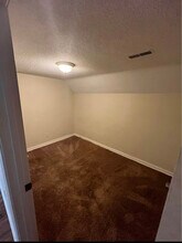 319 E Van Buren St in Ohio, IL - Building Photo - Building Photo