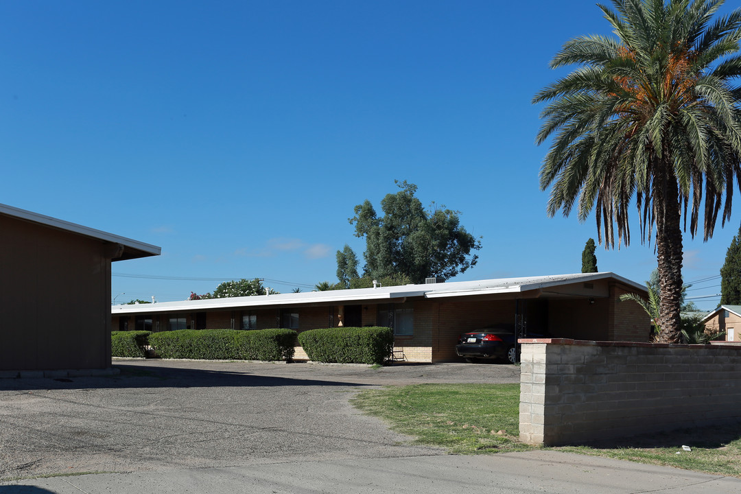 5422 E Bellevue St in Tucson, AZ - Building Photo