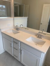 108 Auburn Gate Ln in Auburn, GA - Foto de edificio - Building Photo