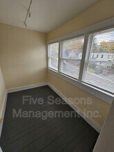 465-467-467 Colchester Ave in Burlington, VT - Building Photo - Building Photo