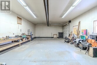 223 Phillips St in Barrie, ON - Building Photo - Building Photo