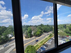 4390 LORCOM Ln, Unit 709 in Arlington, VA - Building Photo