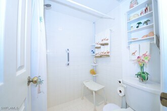 1165 Mainsail Dr in Naples, FL - Building Photo - Building Photo