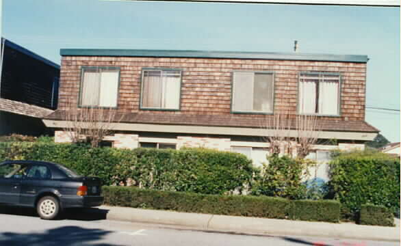 645 Middle Rd in Belmont, CA - Building Photo