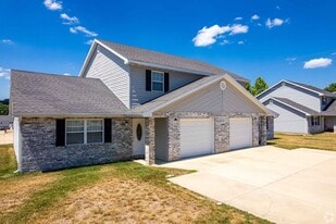 Pointe at Waynesville in Waynesville, MO - Building Photo