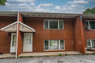 815 Deer Park Ave in Oakland, MD - Building Photo - Building Photo