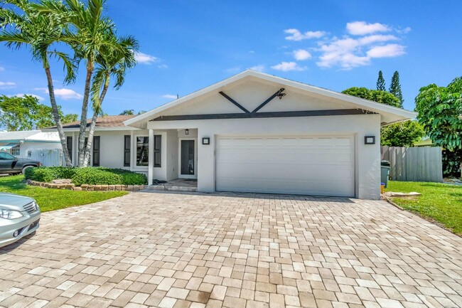 637 Ibis Dr in Delray Beach, FL - Building Photo - Building Photo