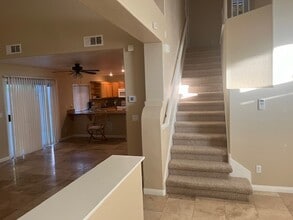 10333 Hunters Meadow Ave in Las Vegas, NV - Building Photo - Building Photo