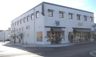 Acme Suites in Medford, OR - Building Photo
