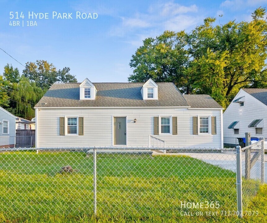 514 Hyde Park Rd in Norfolk, VA - Building Photo