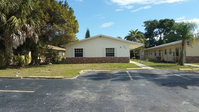 700-704 SW 16th Ave in Fort Lauderdale, FL - Building Photo - Building Photo