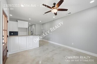 1309-1311 S 5th Ave in Denison, TX - Building Photo - Building Photo