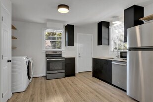 3108 Lealand Ln in Nashville, TN - Building Photo