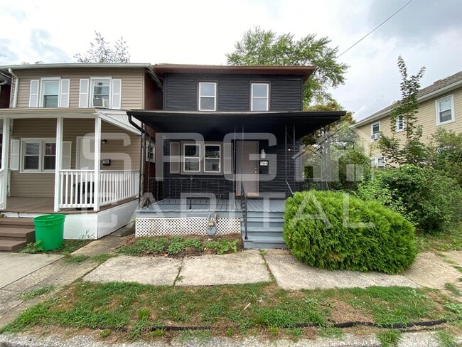 property at 704 Jessop Pl