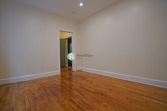 1844 Commonwealth Ave in Boston, MA - Building Photo - Building Photo