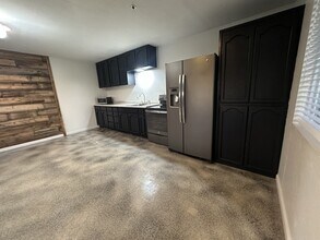 2315 Tavern Rd in Alpine, CA - Building Photo - Building Photo