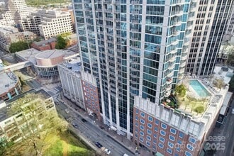 210 N Church St in Charlotte, NC - Building Photo - Building Photo