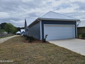 317 Hamilton Ct in Brandon, MS - Building Photo - Building Photo