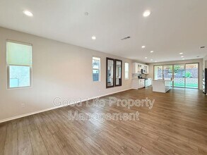 1035 Calle Deceo in Chula Vista, CA - Building Photo - Building Photo