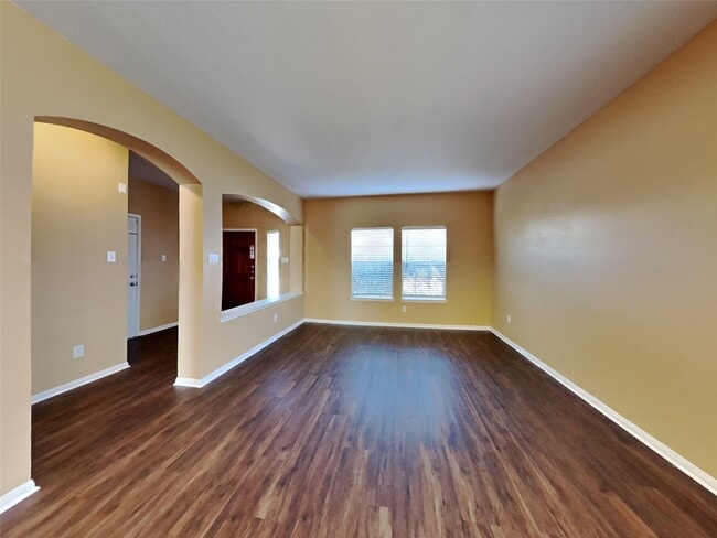 4942 Pinder Ln in Pearland, TX - Building Photo - Building Photo