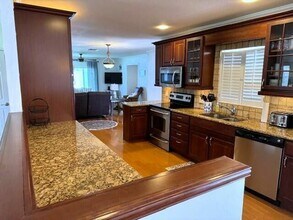 925 Cypress Dr in Delray Beach, FL - Building Photo - Building Photo