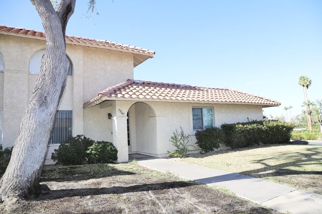 73167 Alice Marble Ln in Palm Desert, CA - Building Photo