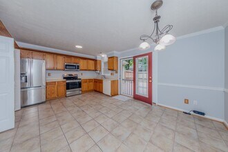 103 Larkspur Hollow in Yorktown, VA - Building Photo - Building Photo
