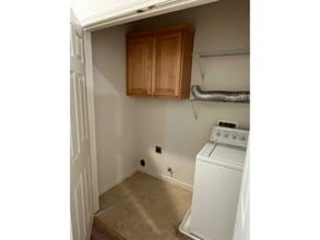 1071 Chesapeake Dr in Pittsburg, CA - Building Photo - Building Photo