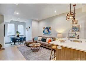 2820 W 26th Ave, Unit 103 in Denver, CO - Building Photo - Building Photo