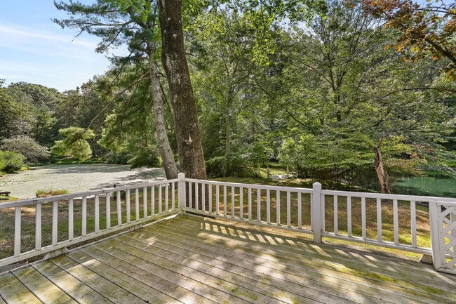property at 560.5 Rock Rimmon Rd